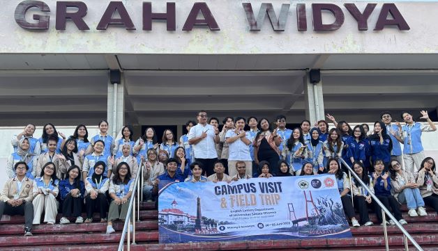 HIMASI Untag Surabaya Terima Kunjungan Sastra Inggris Sanata Dharma