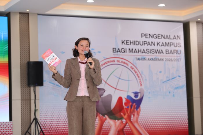 Melati Wijsen Ajak Mahasiswa Baru Untag Surabaya Jadi Change Maker